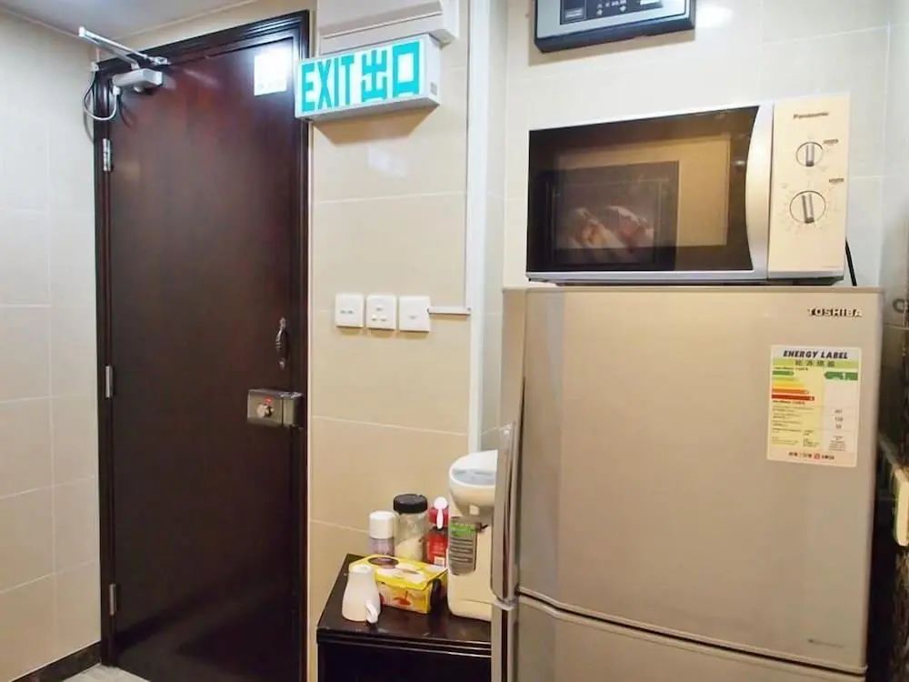 Vienna Hostel - Front of property - 3