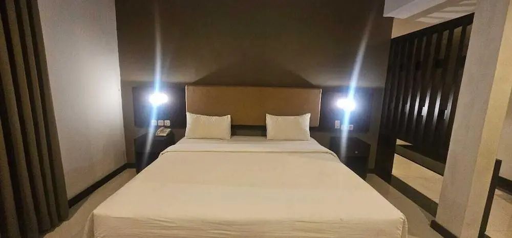 Grage Hotel Malang by TOS - Room - 4