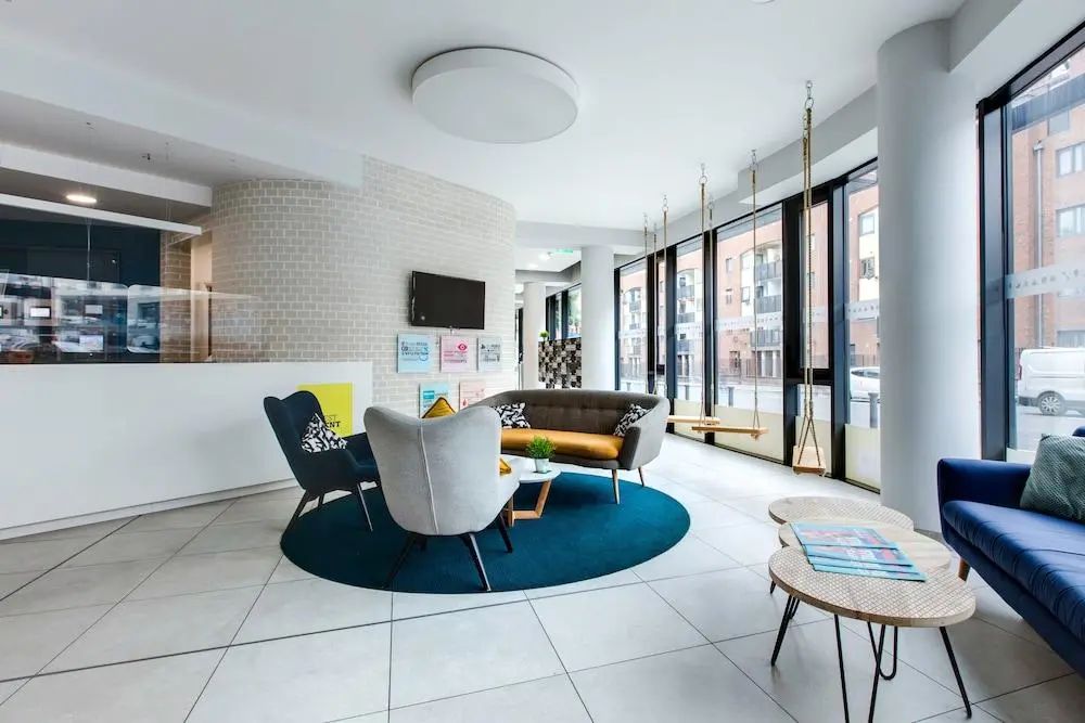 Yugo Kavanagh Court - Reception - 2