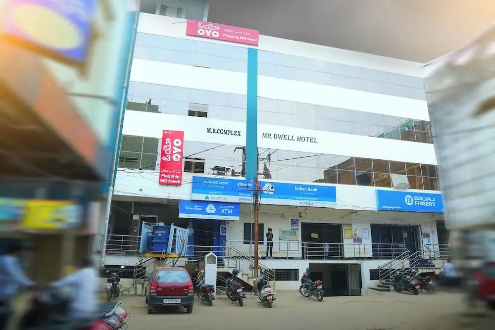 MR DWELL机场区酒店 - Primary image