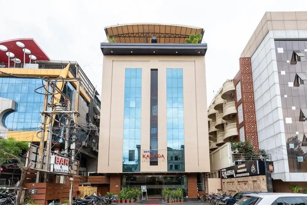 HOTEL KALINGA - Front of property - 4