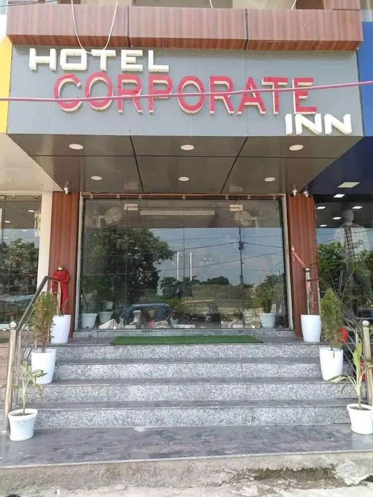 HOTEL CORPORATE INN - Primary image