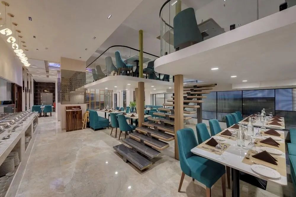 コンフォート・イン・サファイア・チャンドケデ - Restaurant - 2