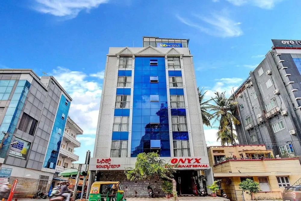 FabHotel Cozzy Inn - Primary image - 1