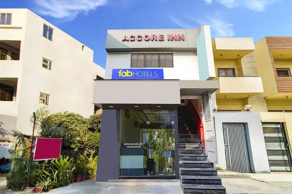 Fabexpress Accore Inn - Primary image - 1