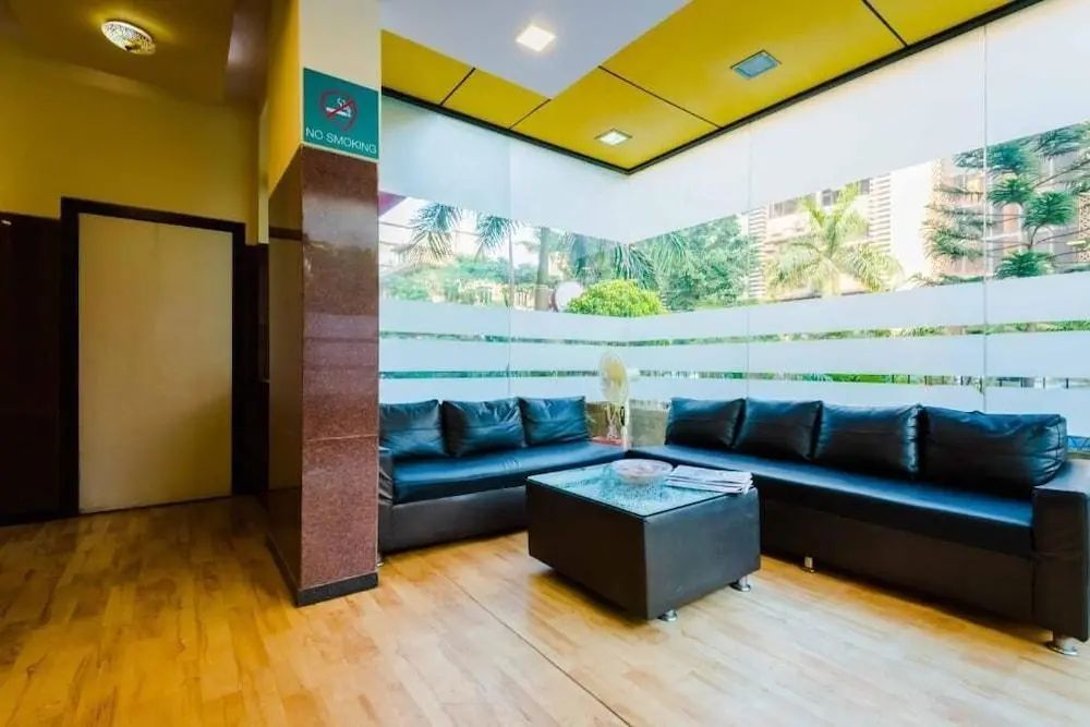 機場附屬飯店 - Reception - 2