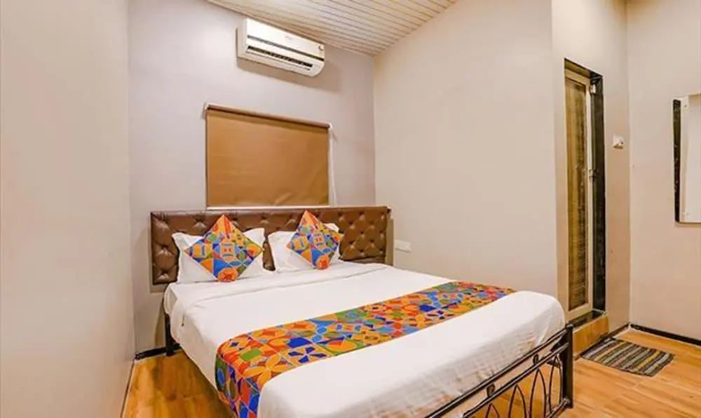 Fabexpress Comfort Stay - Primary image