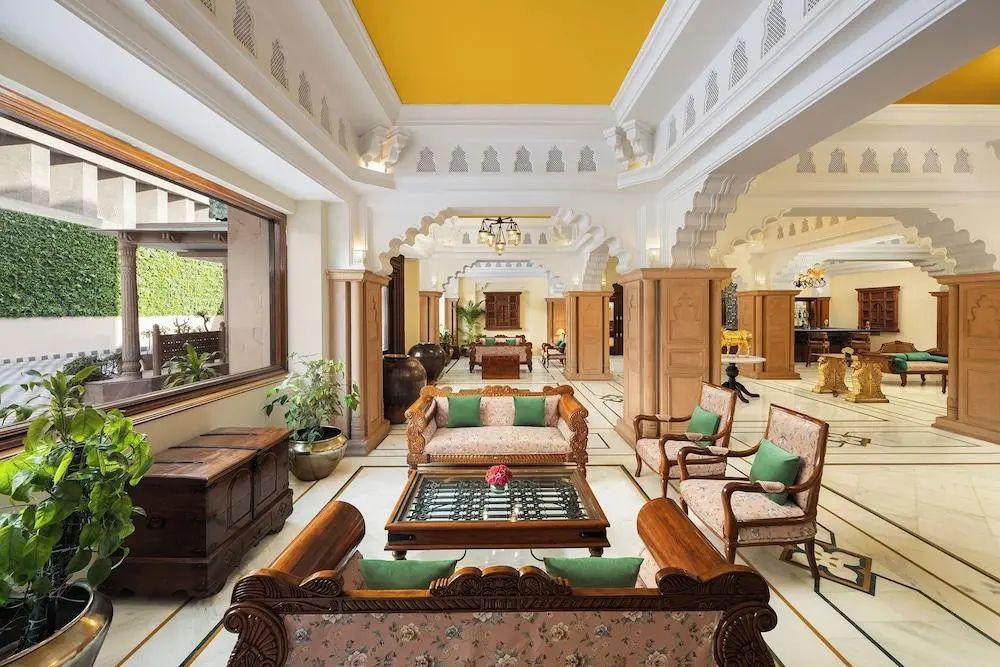 V Sarovar Portico MI Road Jaipur - Lobby - 1