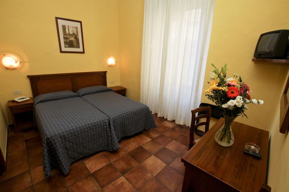 Hotel Nizza - Room - 1