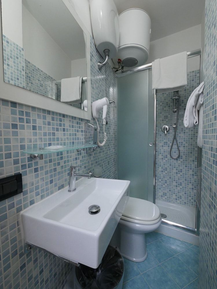Hotel Careggi - Bathroom - 2