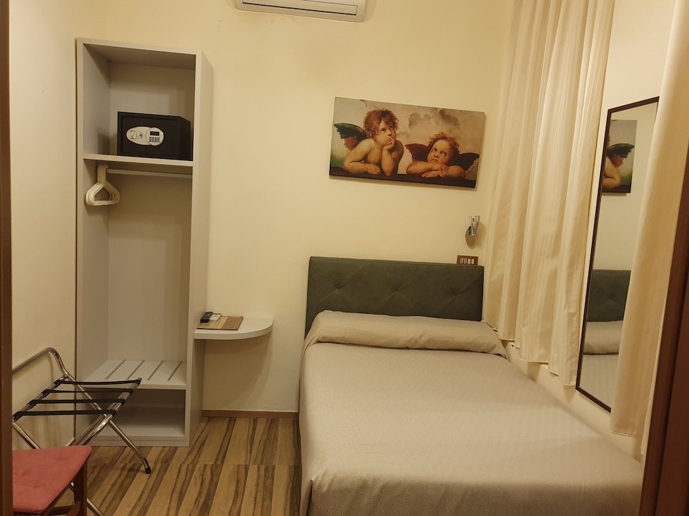 Hotel Ester - Room - 1