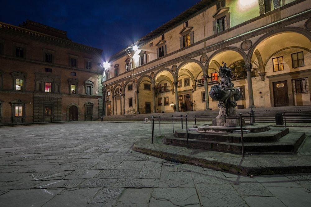 Loggiato dei Serviti - Exterior - 2