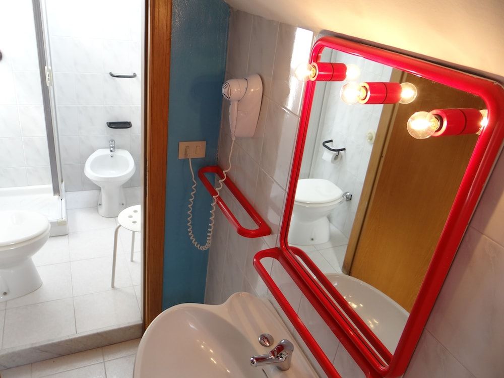 Hotel Amendola Fiera - Bathroom - 1