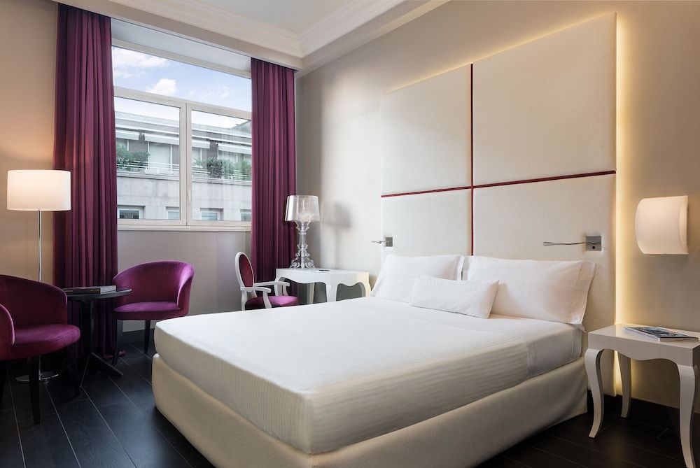 Sina De la Ville - Room - 1