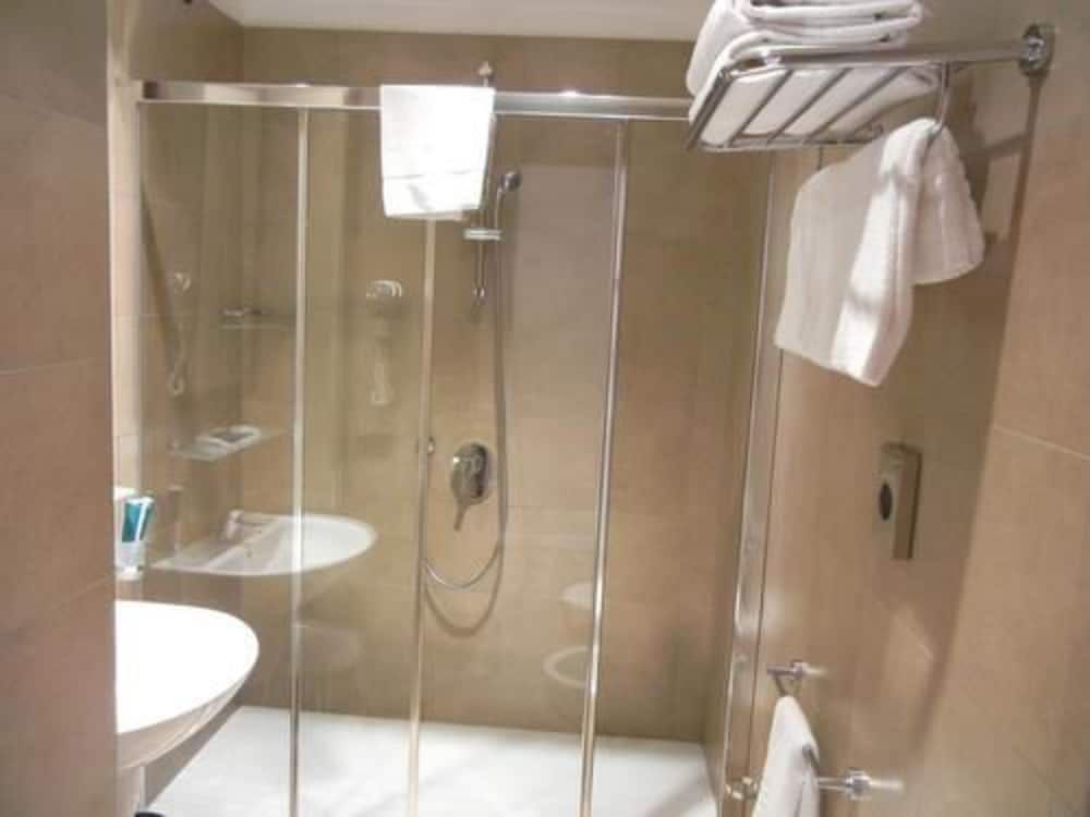 Hotel Delle Nazioni - Bathroom - 2