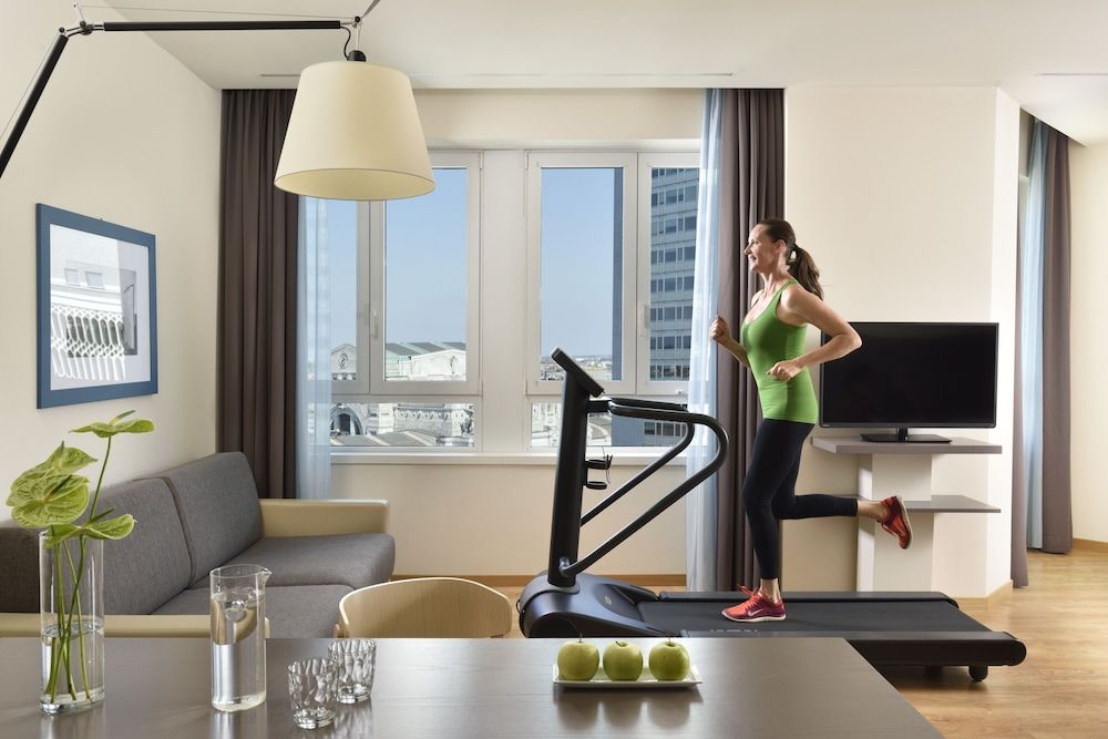 UNA HOTELS Century Milano - In-room fitness - 2