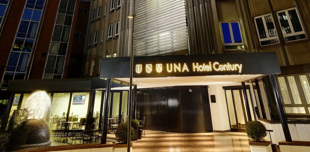 UNA HOTELS Century Milano - Exterior - 1
