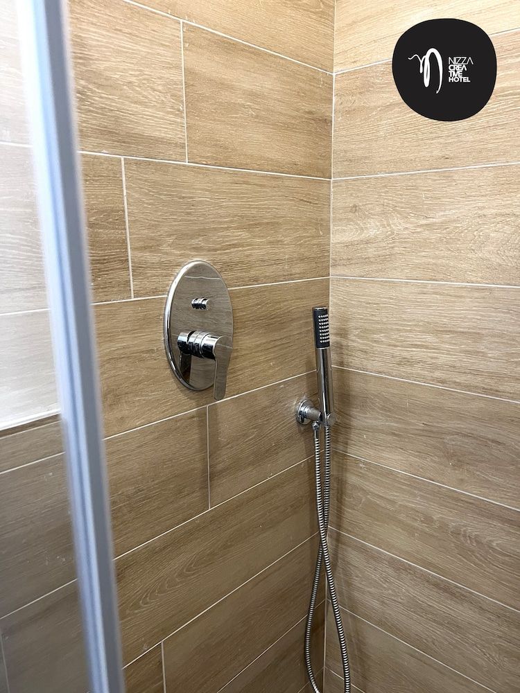 Nizza Creative Hotel - Bathroom - 2