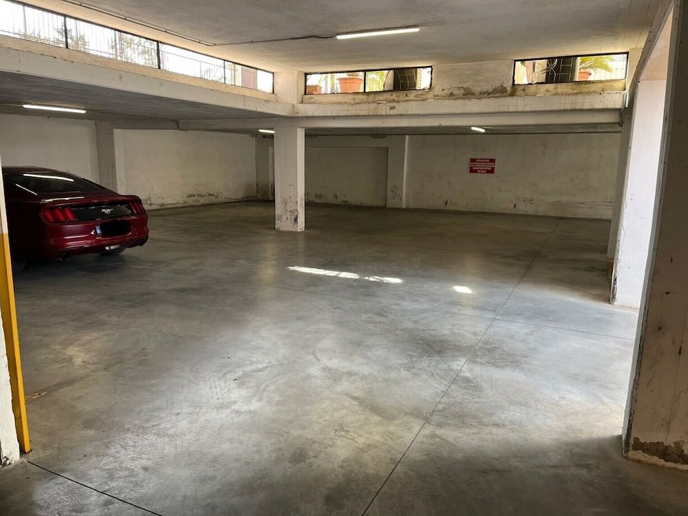 カシア コレクション - Parking