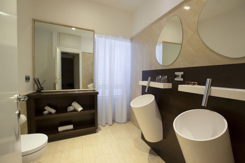 SUITE SISTINA FOR BRAVE LOVERS - Bathroom - 1