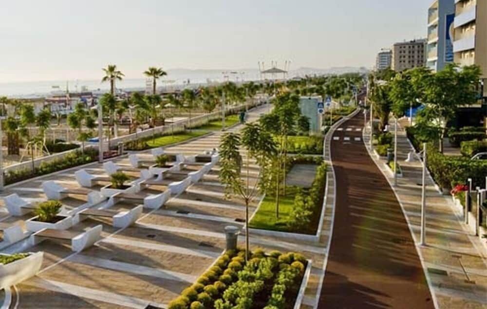 ホテル アドリアティカ - Exterior