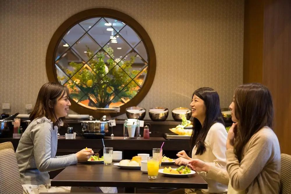 舞滨日和酒店 - Breakfast area - 2