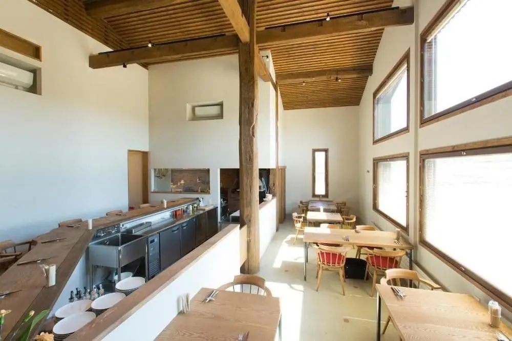 Cottage EKARA - Restaurant - 2