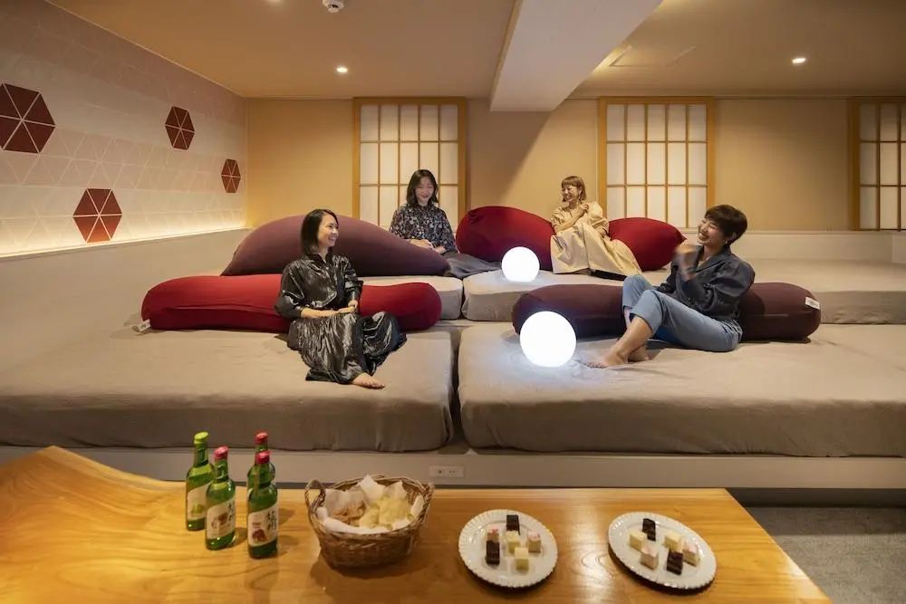 Hotel The Grandee Shinsaibashi - Primary image