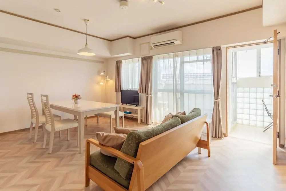 Universal Bay Condominium - Primary image