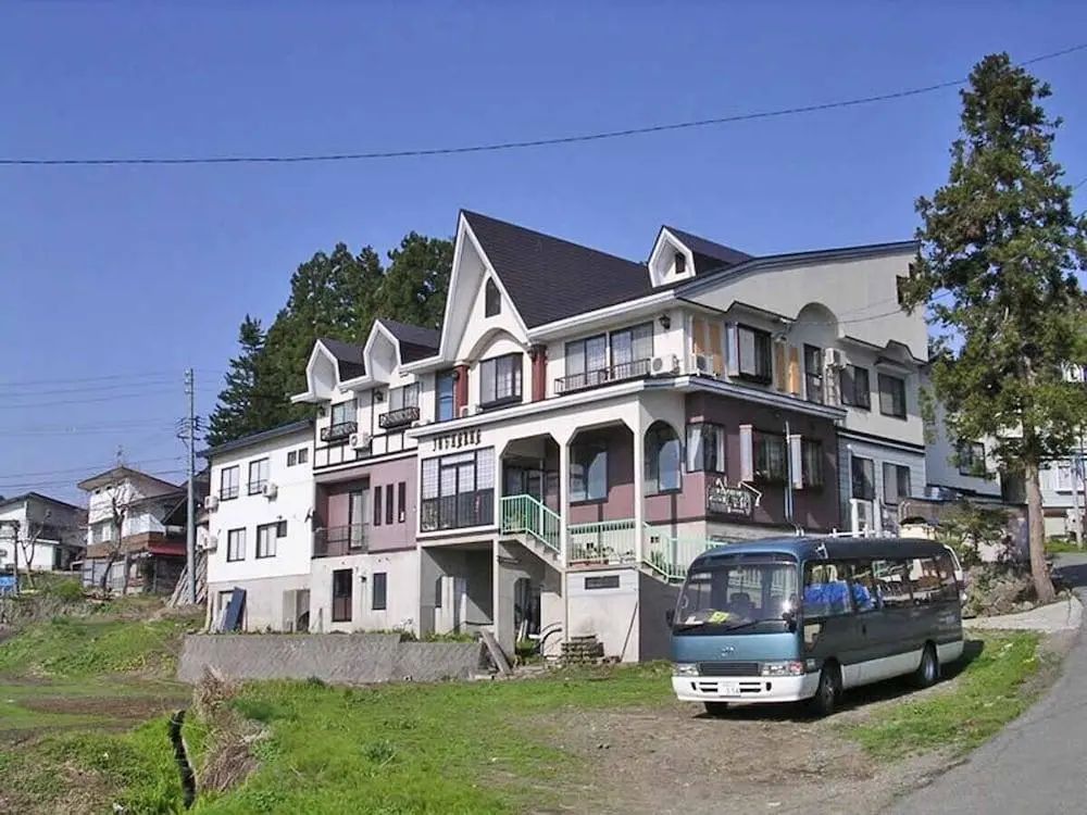 Primary image