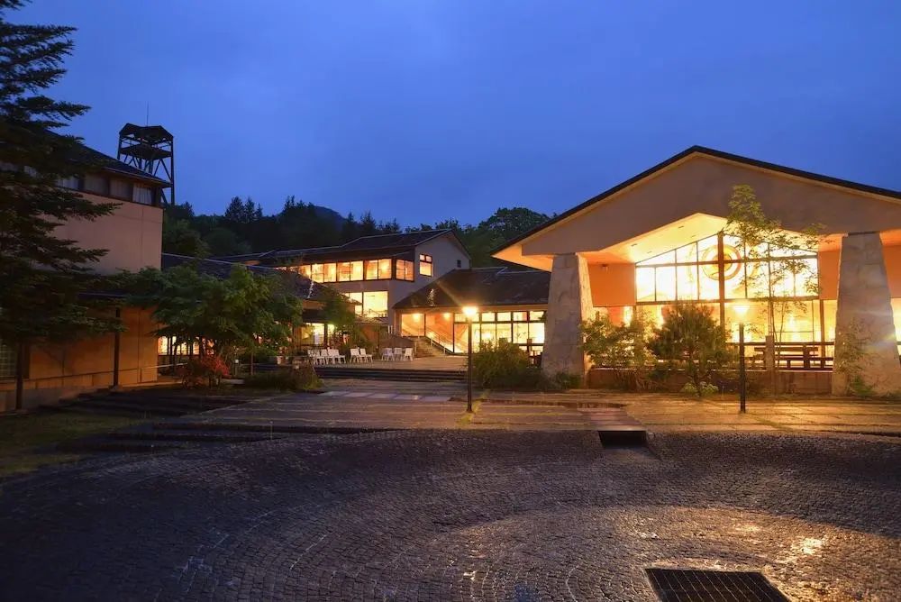 Primary image