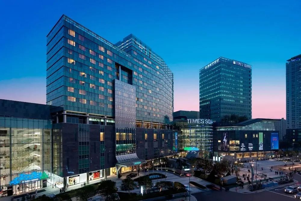 Courtyard by Marriott Seoul Times Square - Primary image - 1