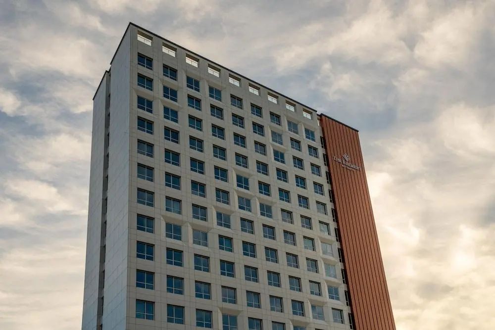 Radiant Nampo Hotel - Front of property - 2