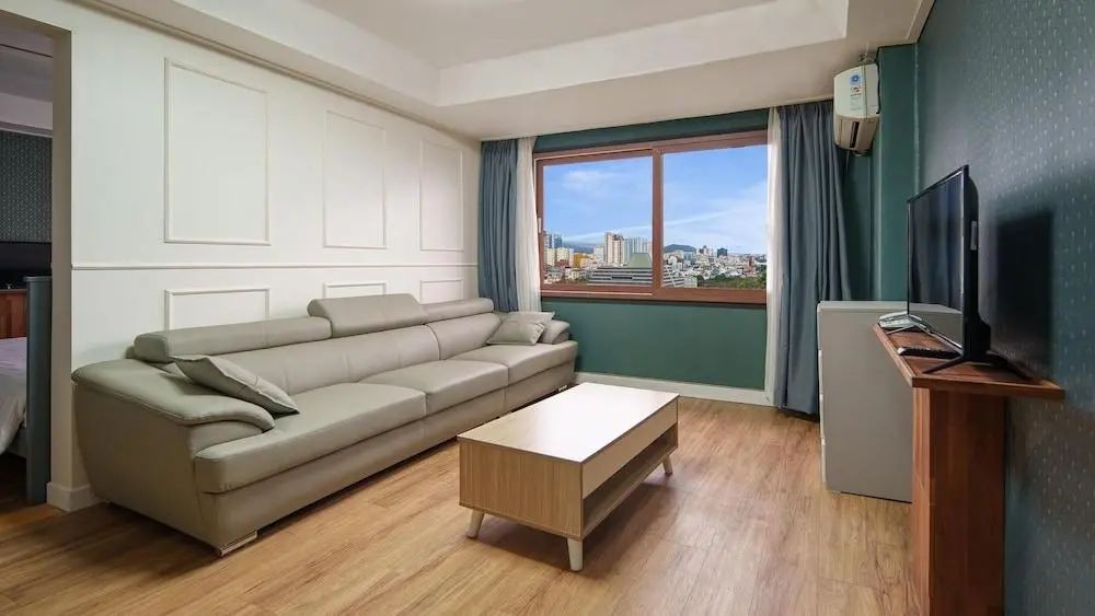 Jeju Hiker Hotel - Primary image