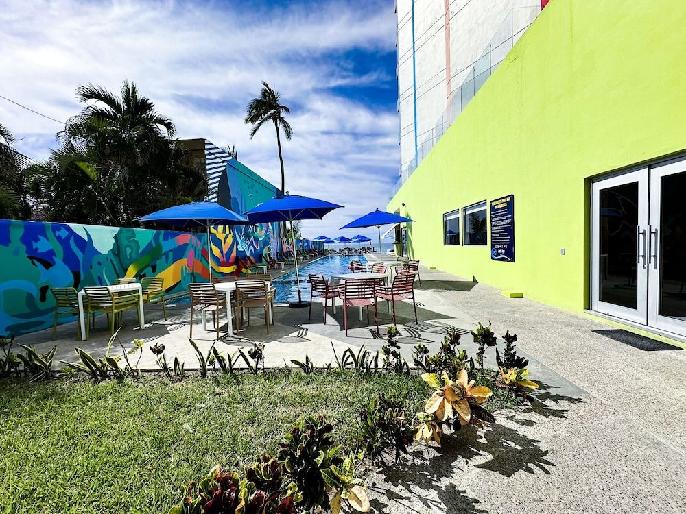 Park Inn by Radisson Mazatlán - Exterior - 2