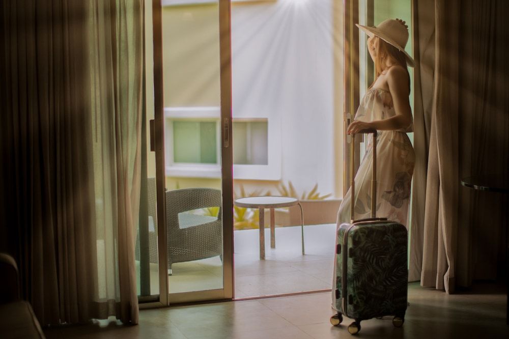 Diamond Bay - Interior detail