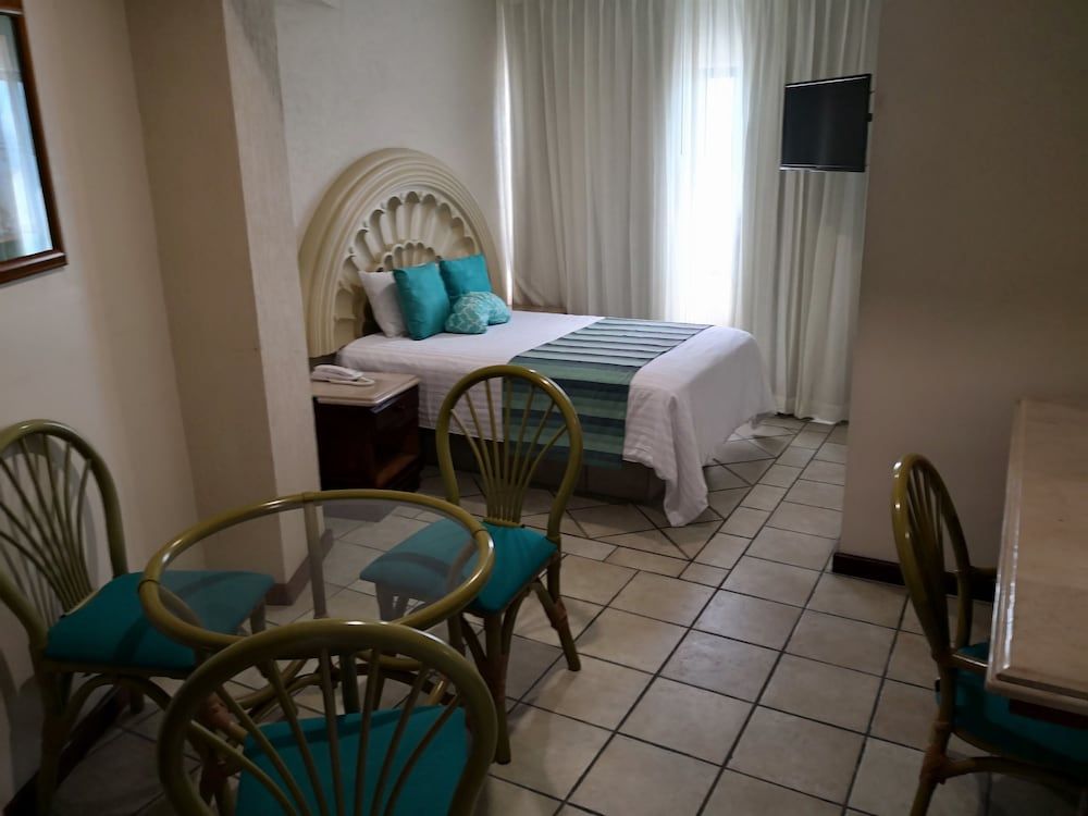 Hotel Playa Marina - Room - 2