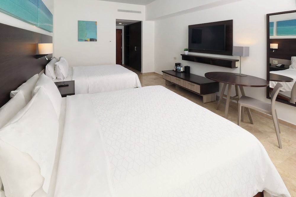 Holiday Inn Resort Mazatlan by IHG - Room - 2