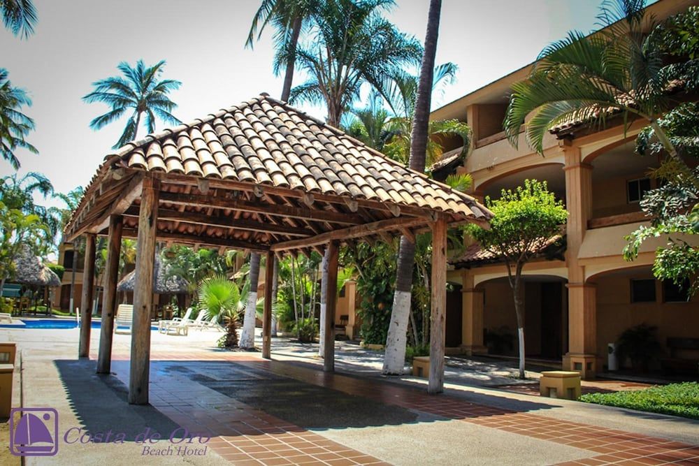 Hotel Margaritas - Exterior - 1