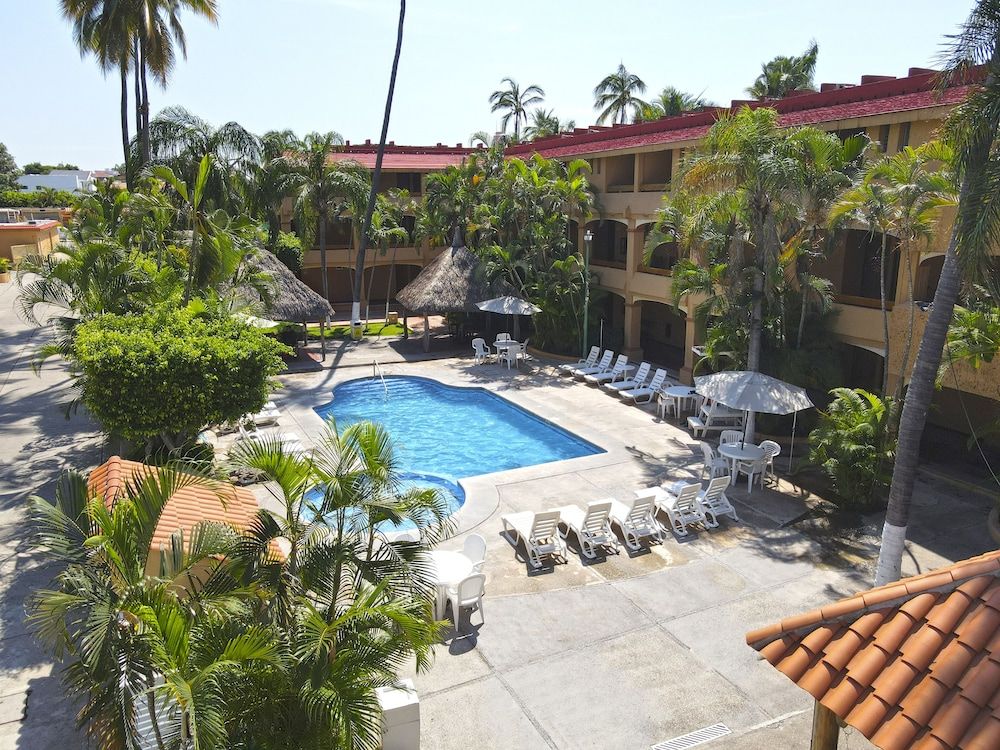 Hotel Margaritas - Exterior - 2