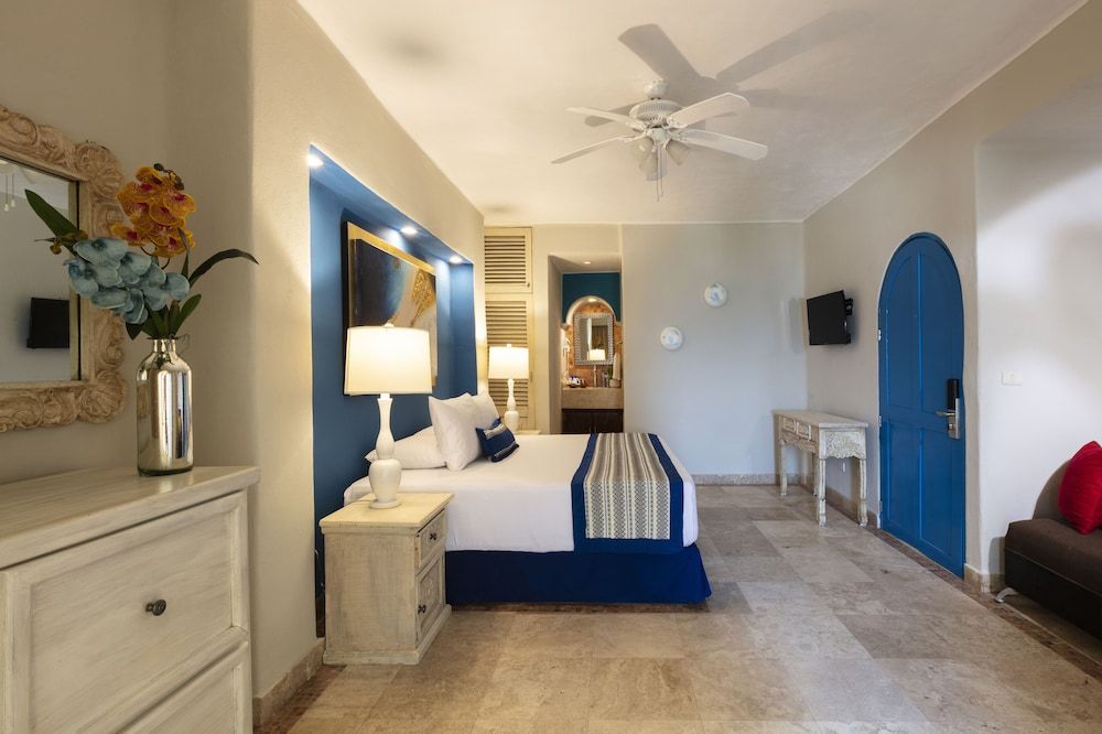 Blue Chairs Resort by the Sea - Adults Only - Room - 1