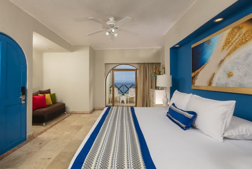 Blue Chairs Beachfront Resort Puerto Vallarta Mexico - Adults Only photo