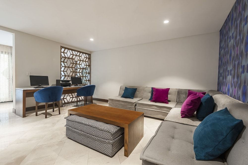 FCH Hotel Providencia - Adults Only - Business center