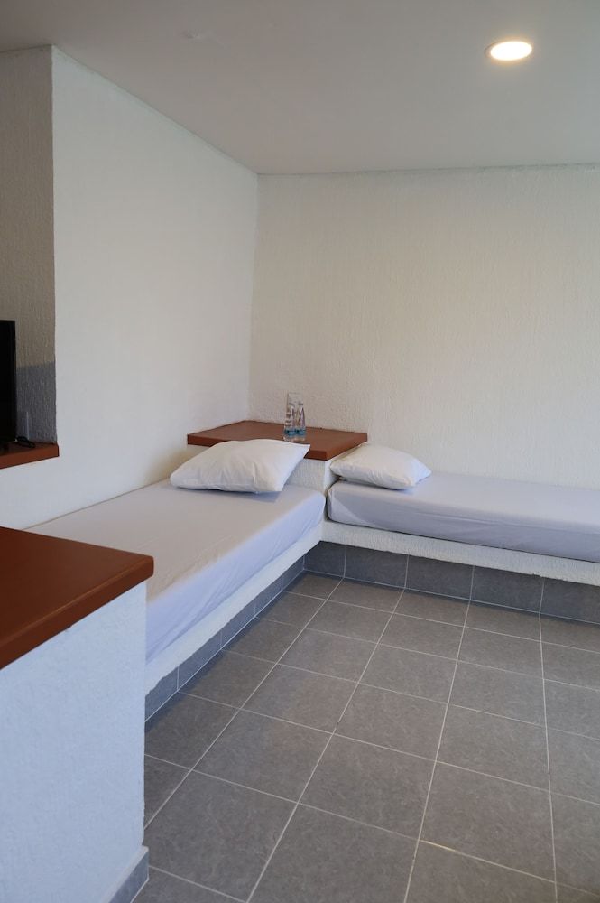 Hotel Aristos Acapulco - Room - 1