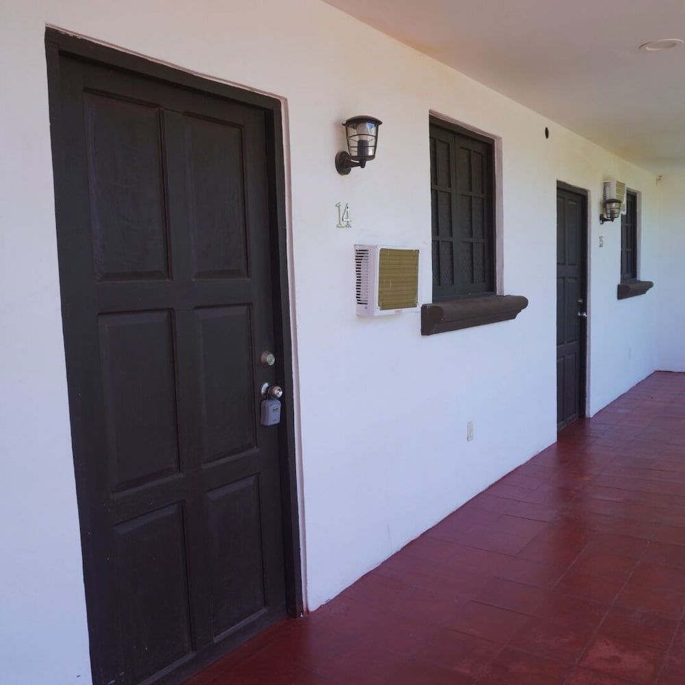 El Cosmopolitan Leon - Room - 1