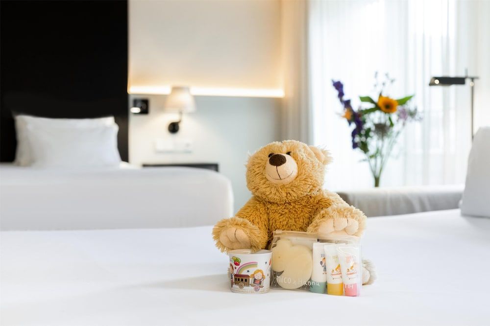 NH Collection Amsterdam Barbizon Palace - Room - 2