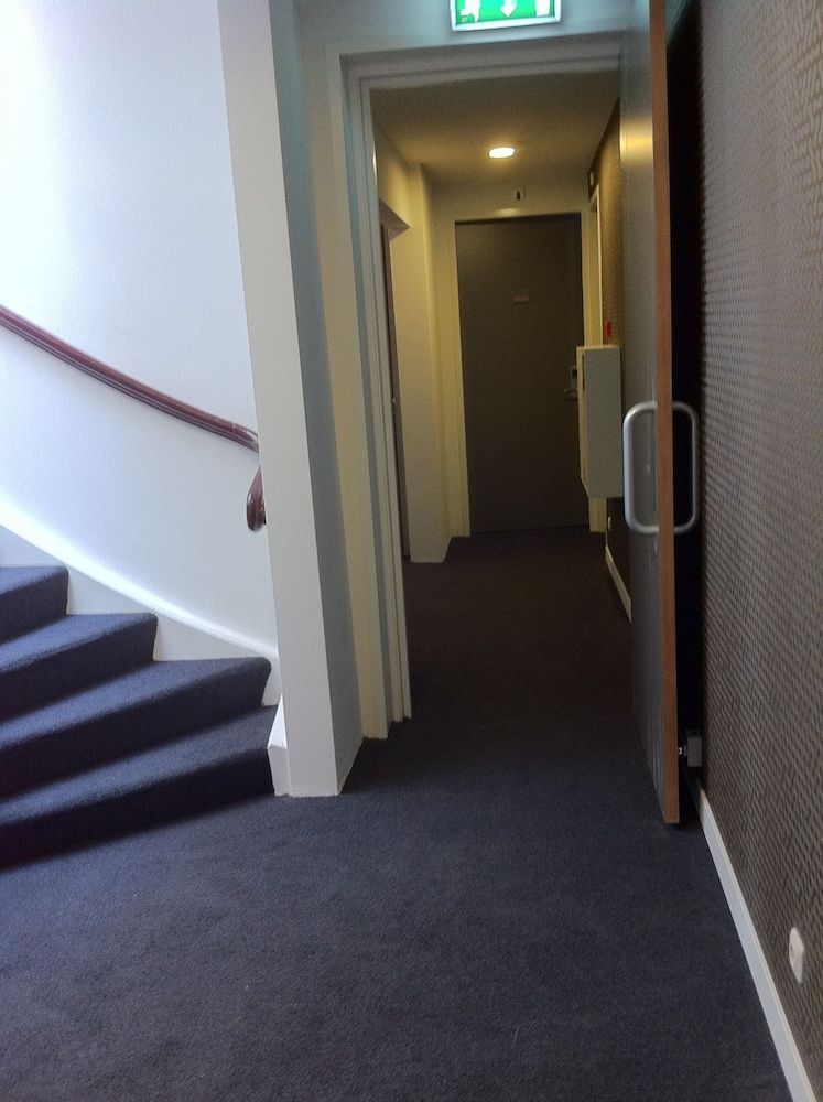 Hotel Vossius Vondelpark - Hallway - 2