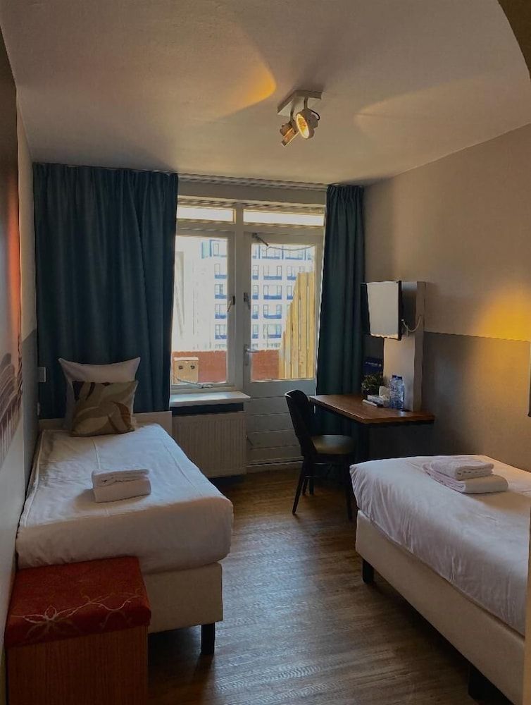 Andante Hotel - Room - 1