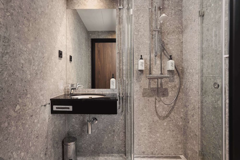 Scandic Holberg - Bathroom