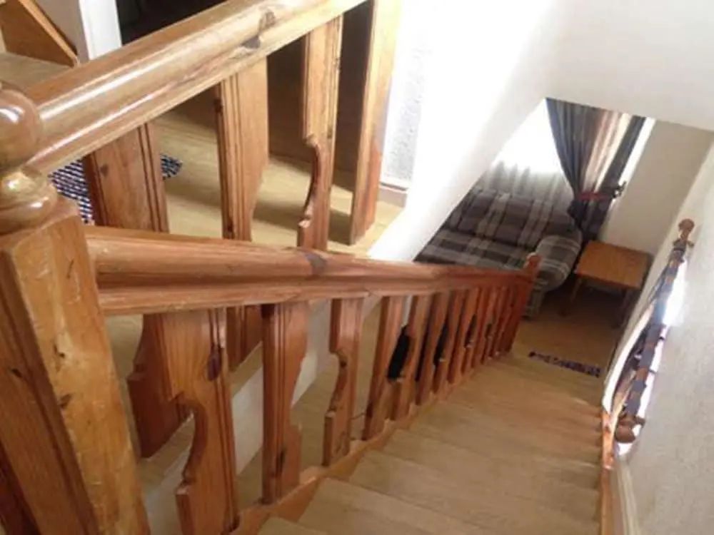 花園城大飯店 - Staircase - 1